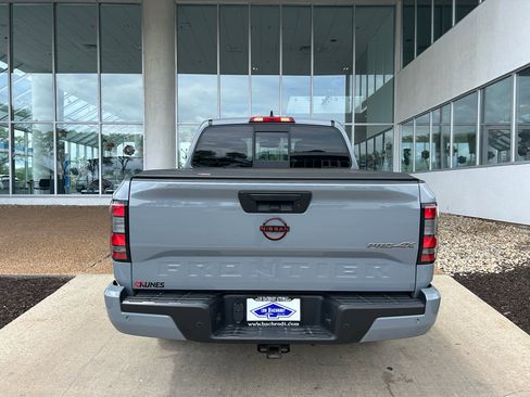 Used 2022 Nissan Frontier PRO-4X w/ Pro-4X Premium Package AWD/4WD image 6