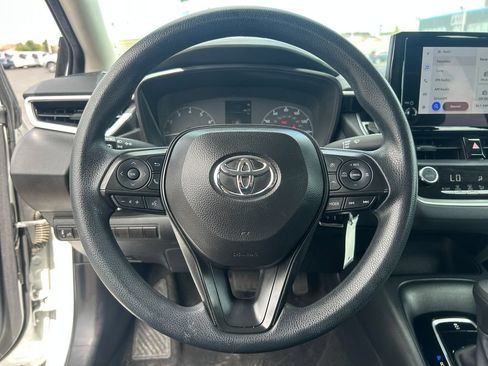 Used 2024 Toyota Corolla LE FWD image 19
