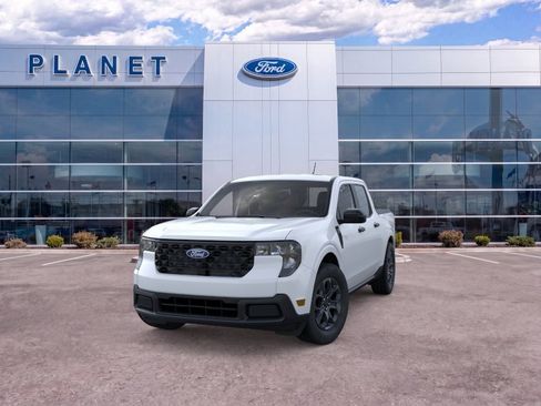 New 2026 Ford Maverick XLT w/ XLT Luxury Package FWD image 2