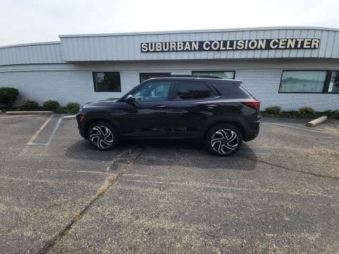Used 2024 Chevrolet TrailBlazer RS w/ Convenience Package AWD/4WD image 29