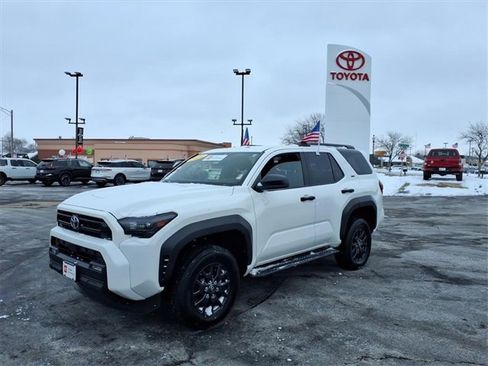 Certified 2025 Toyota 4Runner SR5 image 7