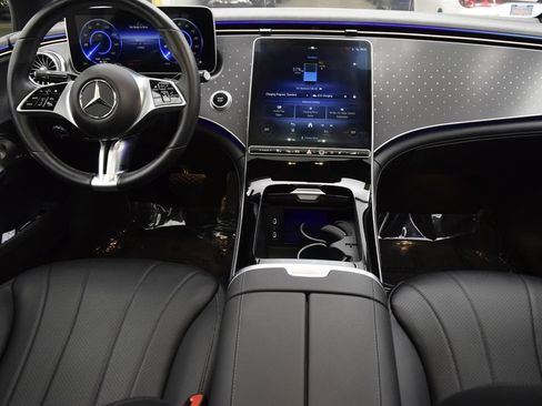 Certified 2023 Mercedes-Benz EQE 350+ 4MATIC Sedan image 20