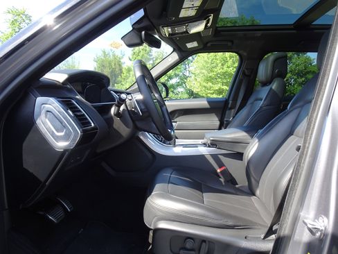 Used 2021 Land Rover Range Rover Sport HSE Silver Edition AWD/4WD image 2