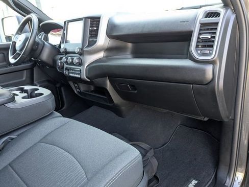 Used 2024 RAM 2500 Tradesman w/ Chrome Appearance Group image 30