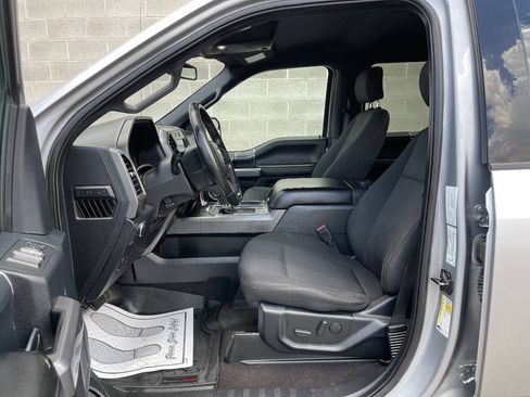 Used 2020 Ford F150 XLT w/ Equipment Group 302A Luxury AWD/4WD image 11