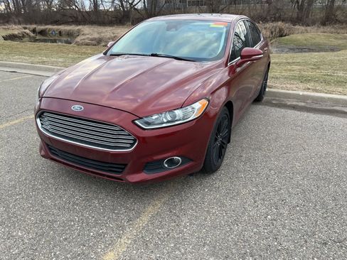 Used 2014 Ford Fusion SE w/ Equipment Group 202A image 1