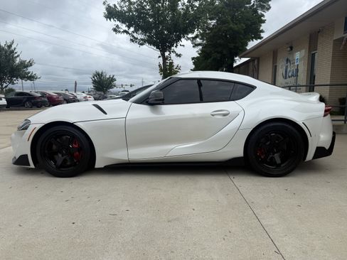 Used 2020 Toyota Supra Launch Edition w/ Driver Assist Package RWD image 4