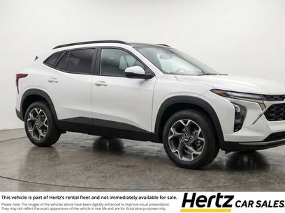 Used 2025 Chevrolet Trax LT