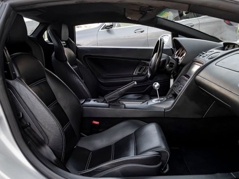 Used 2004 Lamborghini Gallardo AWD/4WD image 29