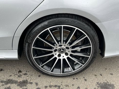 Used 2018 Mercedes-Benz C 300 Sedan image 25