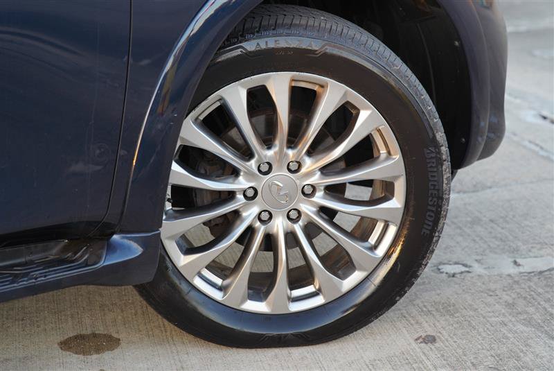 Used 2015 INFINITI QX80 4WD w/ 22" Wheel Package image 17