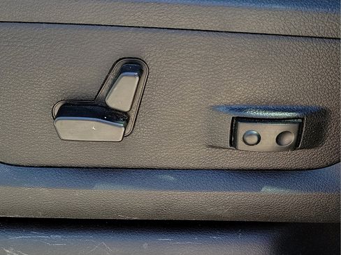 Used 2021 RAM 3500 Laramie AWD/4WD image 13