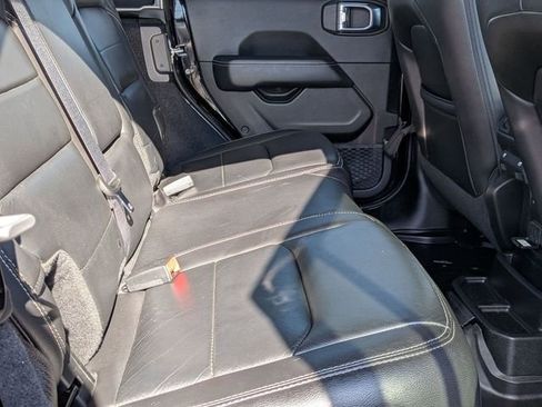 Certified 2019 Jeep Wrangler Unlimited Sahara w/ Quick Order Package 24M Moab AWD/4WD image 52
