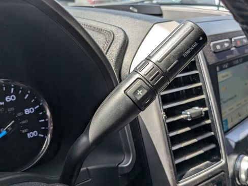 Used 2019 Ford F250 Platinum w/ Platinum Ultimate Package image 11