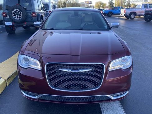 Used 2016 Chrysler 300 C image 3