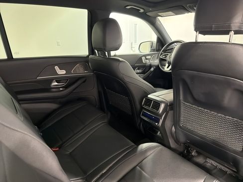 Used 2021 Mercedes-Benz GLS 450 4MATIC image 27