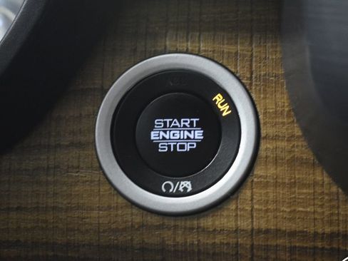 Certified 2021 RAM 1500 Limited image 41