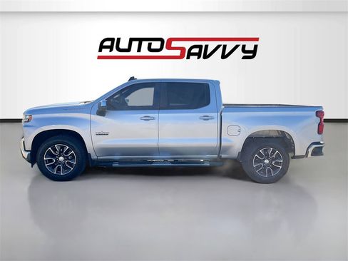 Used 2020 Chevrolet Silverado 1500 LT w/ Texas Edition image 4