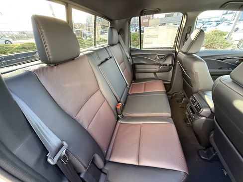 New 2026 Honda Ridgeline Black Edition image 36