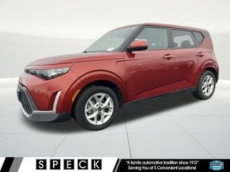 Used 2023 Kia Soul LX w/ Option Group 015 video 1