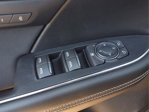 Certified 2025 Buick Envision Sport Touring AWD/4WD image 14