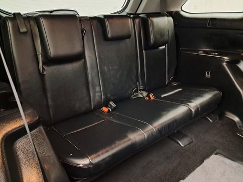 Used 2019 Toyota Highlander SE image 35