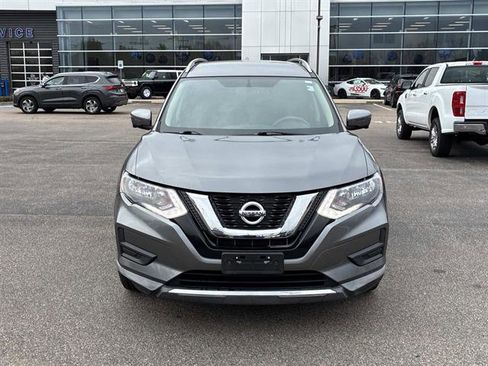 Used 2017 Nissan Rogue SV w/ SV Premium Package image 8