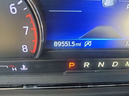 Used 2020 Ford Explorer XLT w/ Equipment Group 202A image 27