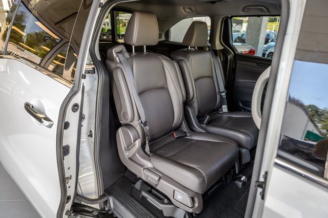 Used 2020 Honda Odyssey Elite image 24