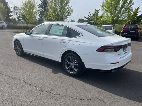 New 2026 Honda Accord EX-L image 3