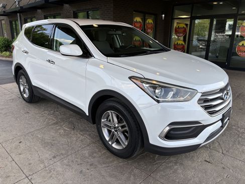 Used 2018 Hyundai Santa Fe Sport FWD image 4