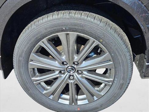 New 2025 MAZDA CX-5 Signature image 9