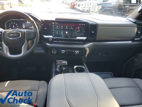 Used 2023 GMC Sierra 1500 SLT w/ SLT Premium Package AWD/4WD image 14