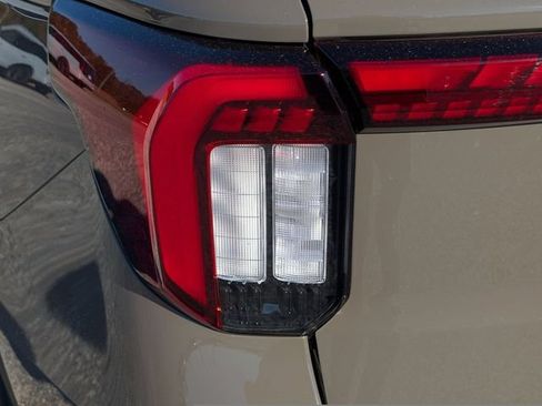 New 2026 Ford Explorer ST-Line RWD image 22