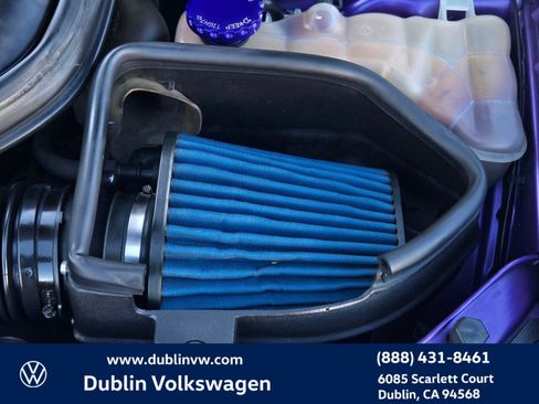 Used 2016 Dodge Challenger R/T image 23