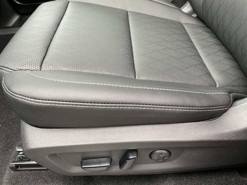 New 2026 Nissan Murano Platinum w/ Cargo Package AWD/4WD image 10