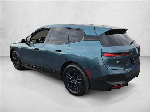 Used 2023 BMW iX xDrive50 w/ Convenience Package AWD/4WD image 8