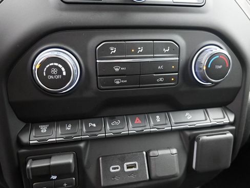 New 2026 Chevrolet Silverado 2500 Custom w/ Custom Value Package AWD/4WD image 15