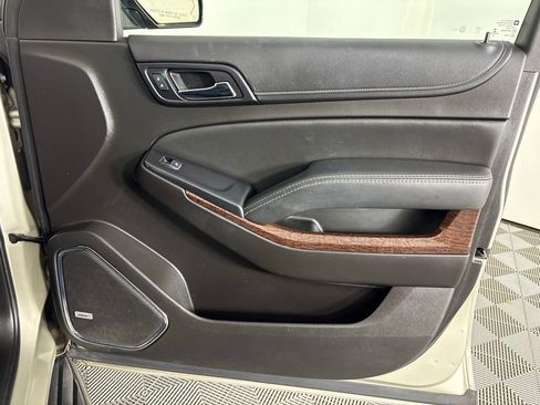 Used 2017 GMC Yukon SLT RWD image 44