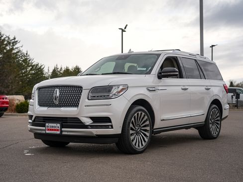 Used 2019 Lincoln Navigator Reserve w/ Cargo Package image 7