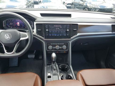 Used 2023 Volkswagen Atlas SE FWD image 13