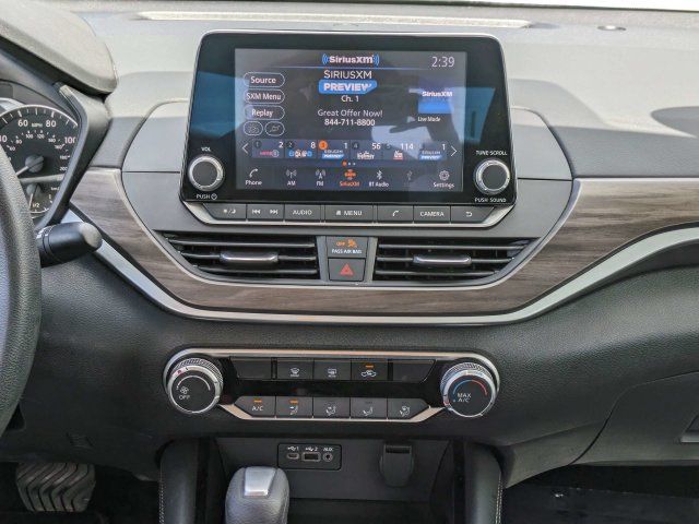 Used 2023 Nissan Altima 2.5 SV FWD image 17