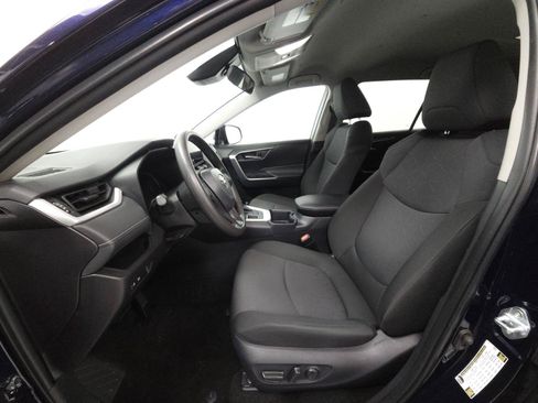 Certified 2025 Toyota RAV4 XLE AWD/4WD image 4