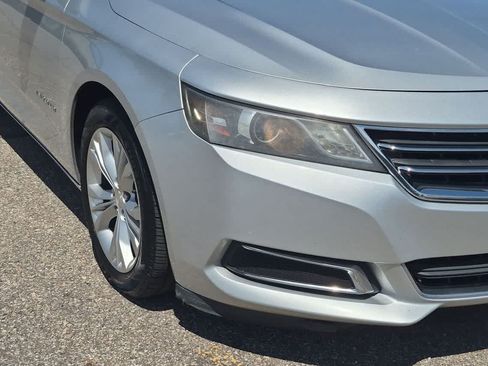 Used 2015 Chevrolet Impala LT w/ Convenience Package FWD image 10