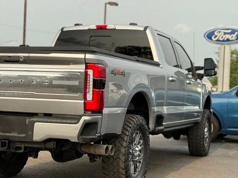 Used 2024 Ford F250 Limited AWD/4WD image 42