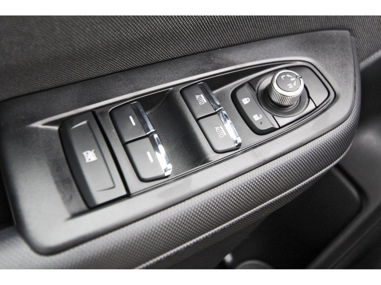New 2026 Subaru Forester Premium AWD/4WD image 17