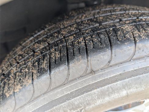 Used 2022 Ford Explorer XLT w/ Equipment Group 202A image 42