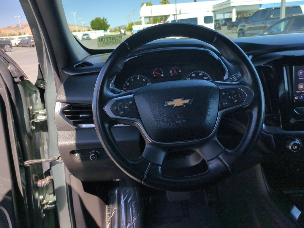 Used 2023 Chevrolet Traverse LT FWD image 20