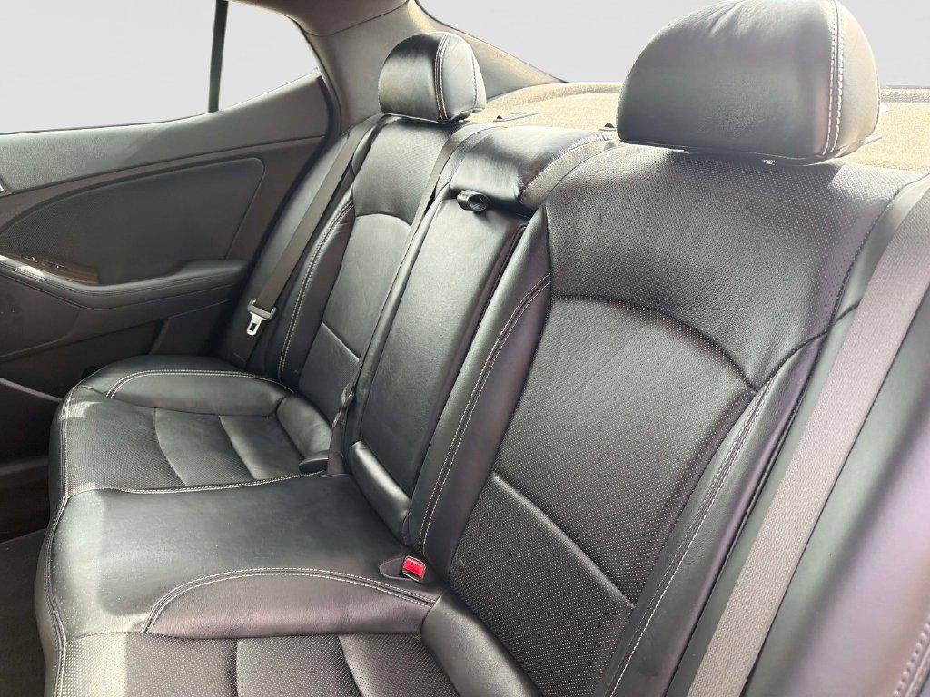 Used 2013 Kia Optima SX w/ Limited Pkg FWD image 15