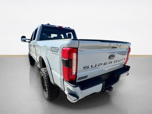 New 2026 Ford F250 XLT w/ XLT Premium Package AWD/4WD image 5